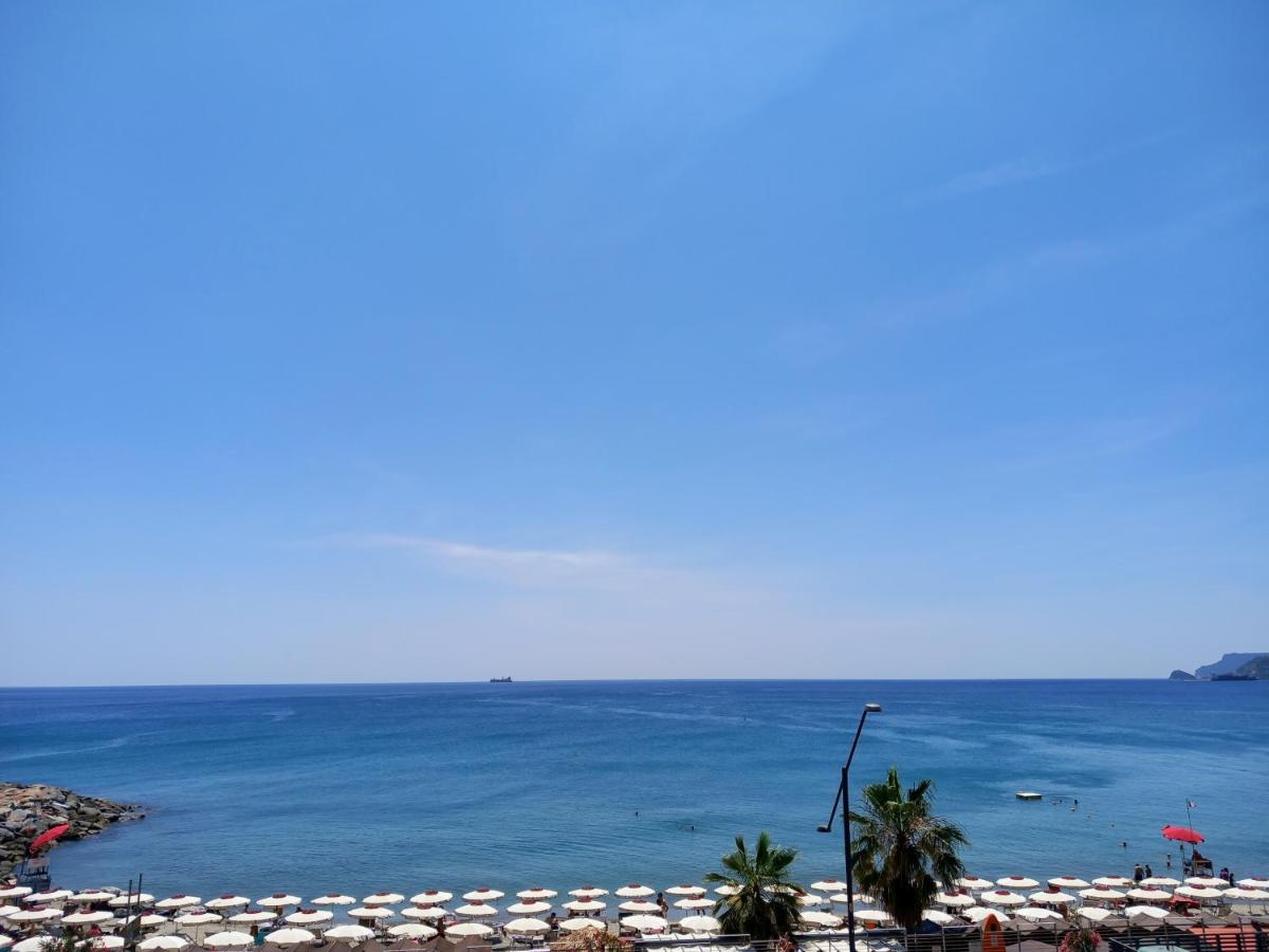 Tramonto Sul Mare - Sea Suite Savona Zewnętrze zdjęcie